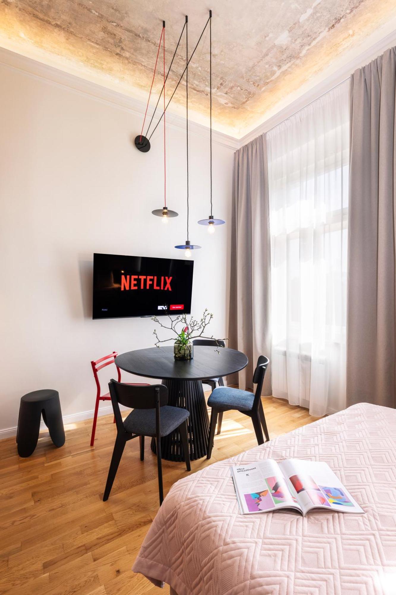 Turnkey I Wenceslas Square Premium Apartments Прага Номер фото